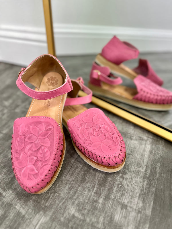 Jasmin Buckle Huaraches Pink