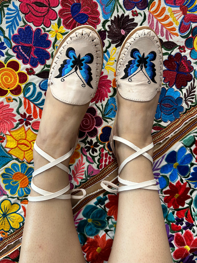 MORPHO LACE UP CREAM