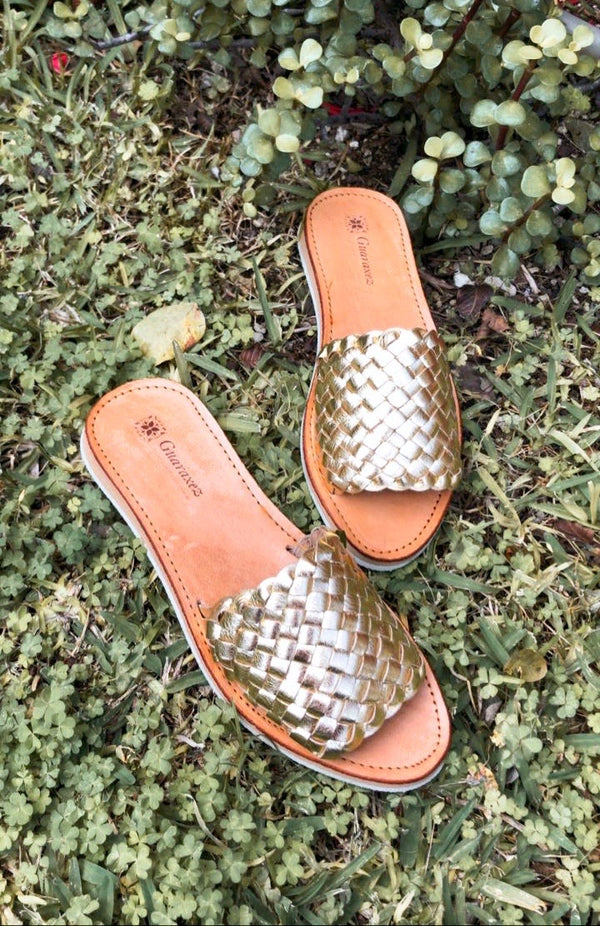 Nakawé Leather Sandals