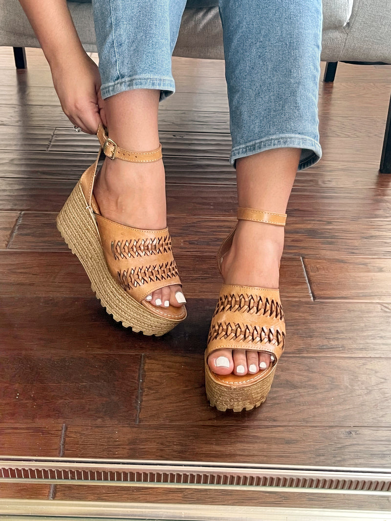 Ixchel Wedges